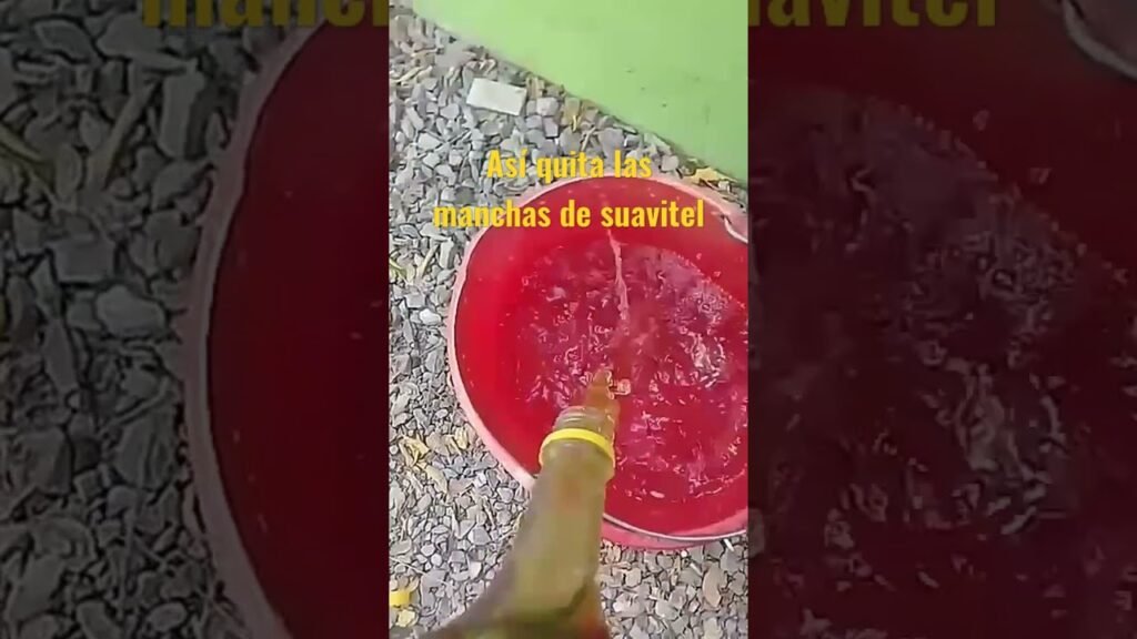 Cómo quitar las manchas de pompas de jabón en la ropa