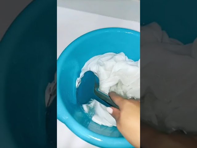 Cómo quitar las manchas sudor funda almohada